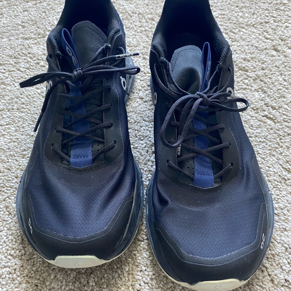 On Running Men's Black and Navy Athletic Shoes